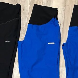 Cherokee size small maternity pants, royal blue